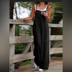 NWOT WOMENS JUMPSUIT